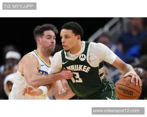 罗林斯高效表现助力球队胜利15投10中砍下23分7板4助全场零失误 罗林斯高效表现助力球队胜利15投10中砍下23分7板4助全场零失误