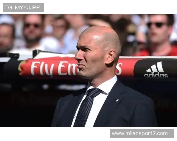 沙特计划明夏引进维尼修斯年薪10亿与阿隆索关系紧张 沙特计划明夏引进维尼修斯年薪10亿与阿隆索关系紧张