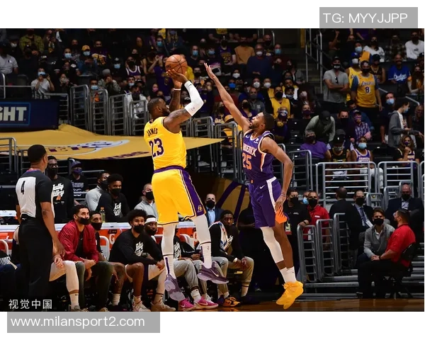 曾凡博首秀闪耀NBA中国赛太阳队对决篮网精彩回顾