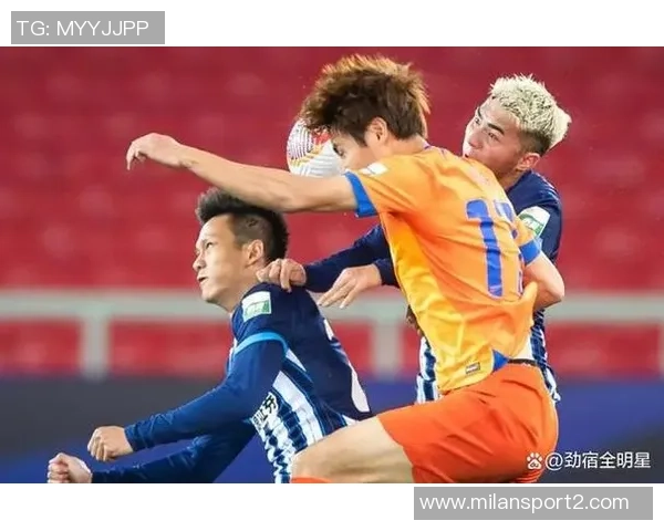 山东泰山队出发武汉备战中超收官战全力争胜迎接武汉三镇挑战 山东泰山队出发武汉备战中超收官战全力争胜迎接武汉三镇挑战